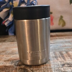 YETI Stainless Stell Can Cooler with Black Lid